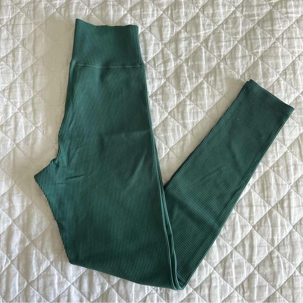 EUC A&F so soft collection ribbed leggings